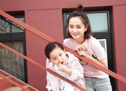 邵雨薇的老公图片,揭秘她与爱侣的甜蜜日常