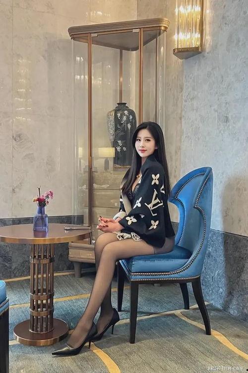 老婆欧美丝袜高跟,探寻老婆的独特魅力